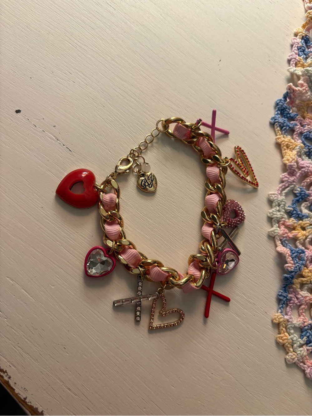 Betsey Johnson heart charm bracelet